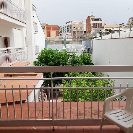 Hotel Armonia Lloret de Mar Bagian luar foto